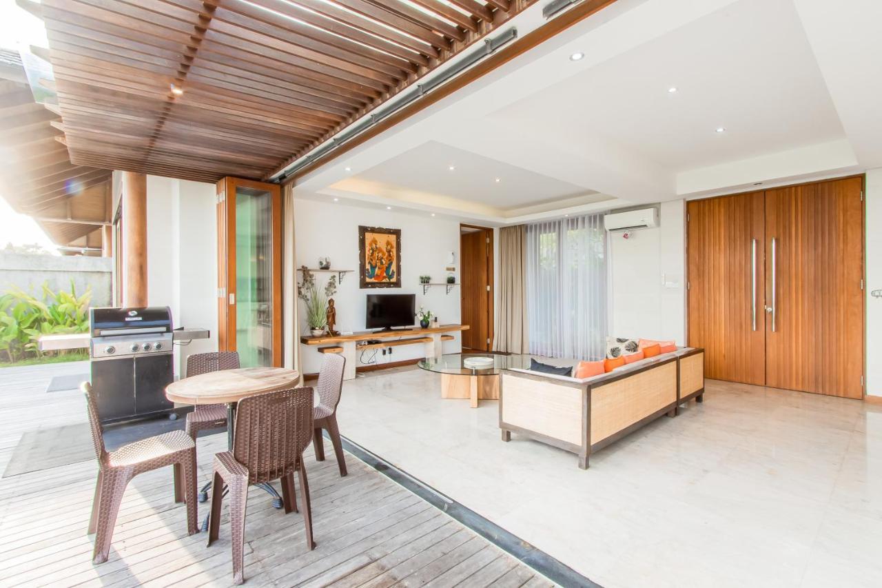 Villa Vivo E By Bali Prime Hospitality Унгасан Экстерьер фото
