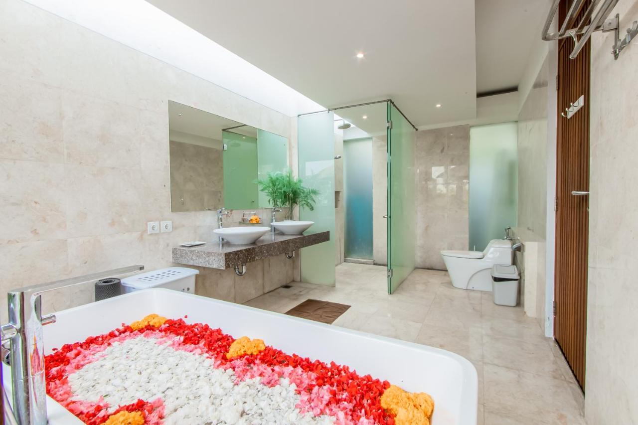Villa Vivo E By Bali Prime Hospitality Унгасан Экстерьер фото